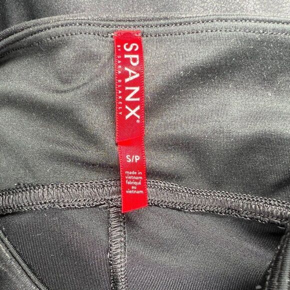 SPANX Leggings Women's Size Small Black SPANXshape Athletic Yoga Fashion Tights - Picture 8 of 12